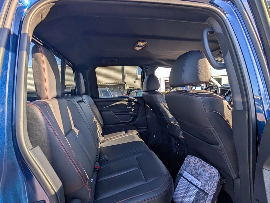 Used 2024 Nissan Titan PRO-4X w/ Pro-4x Convenience Package image 16