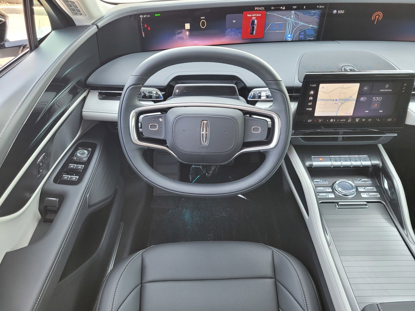 New 2025 Lincoln Nautilus Premier image 8