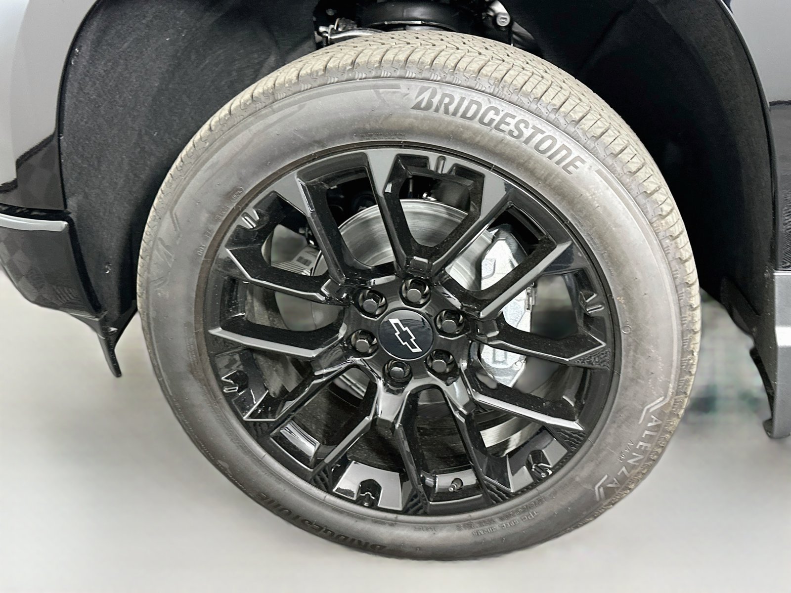 New 2026 Chevrolet Silverado 1500 High Country w/ Midnight Edition AWD/4WD image 32