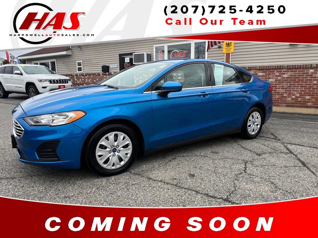 Used 2020 Ford Fusion S FWD image 2