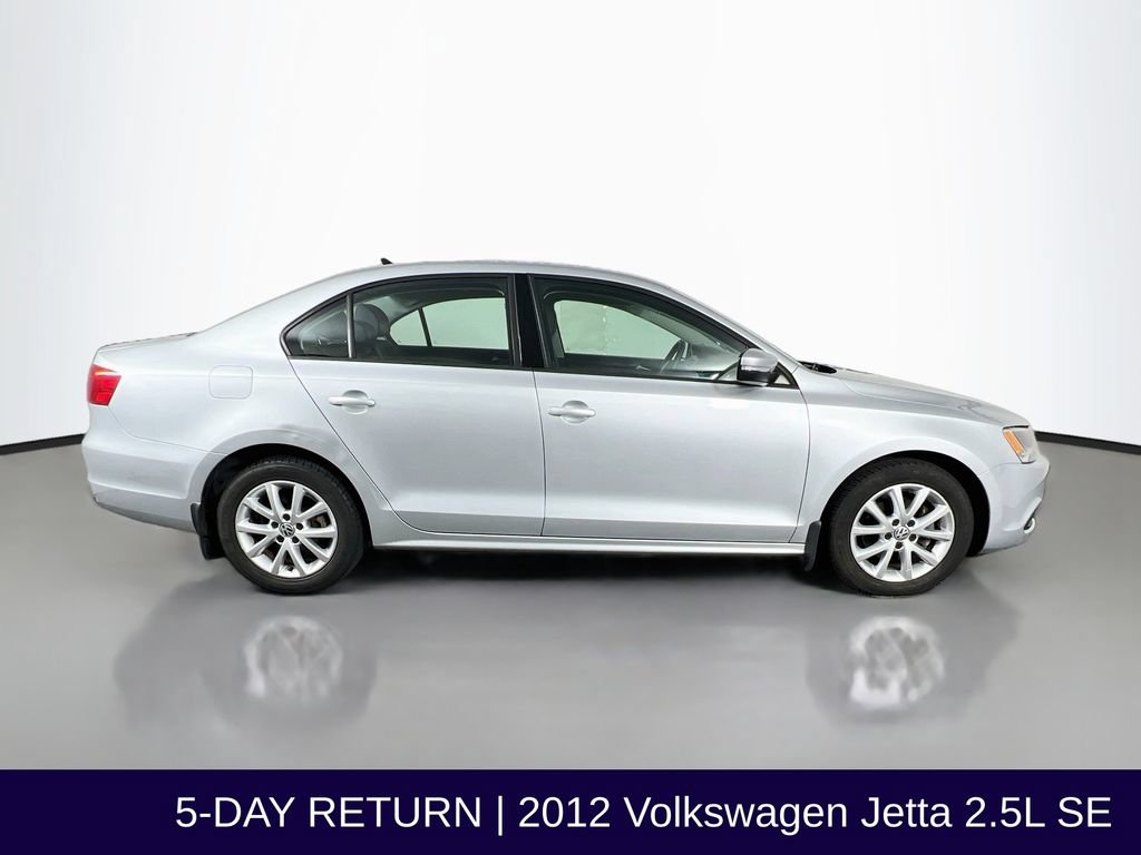 Used 2012 Volkswagen Jetta SE FWD image 9