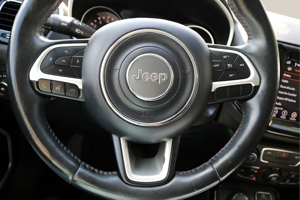 Used 2019 Jeep Compass Limited AWD/4WD image 22