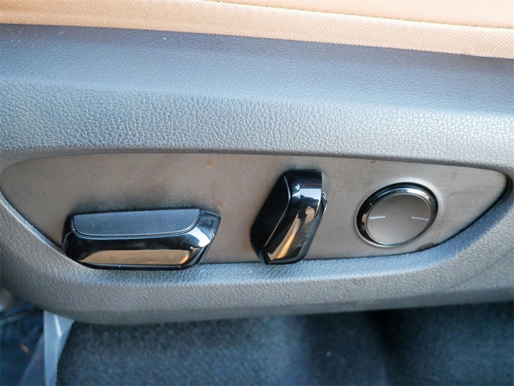 Used 2025 Lexus NX 350 AWD w/ Premium Package image 16