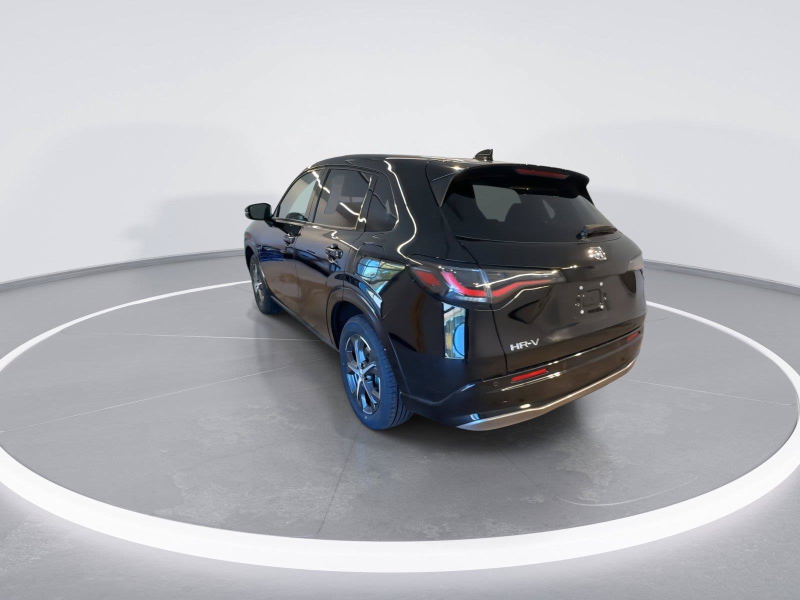 Used 2024 Honda HR-V EX-L image 6