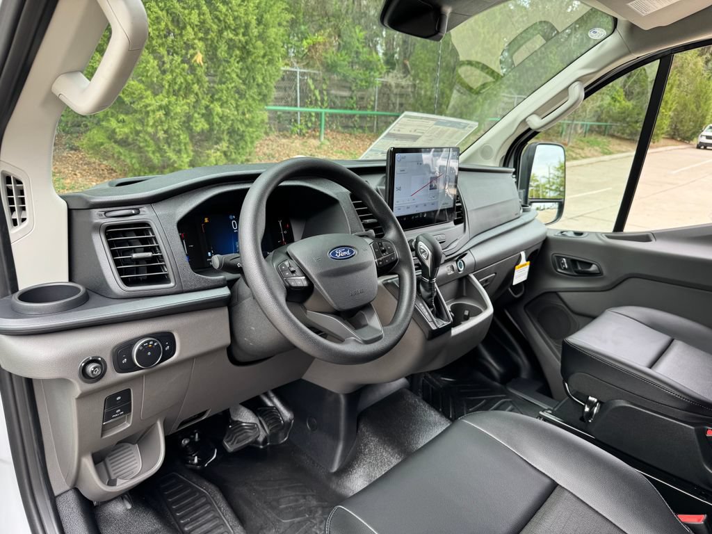 New 2026 Ford Transit 250 Low Roof AWD image 31