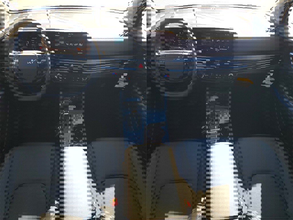 New 2026 Kia Sportage EX image 24