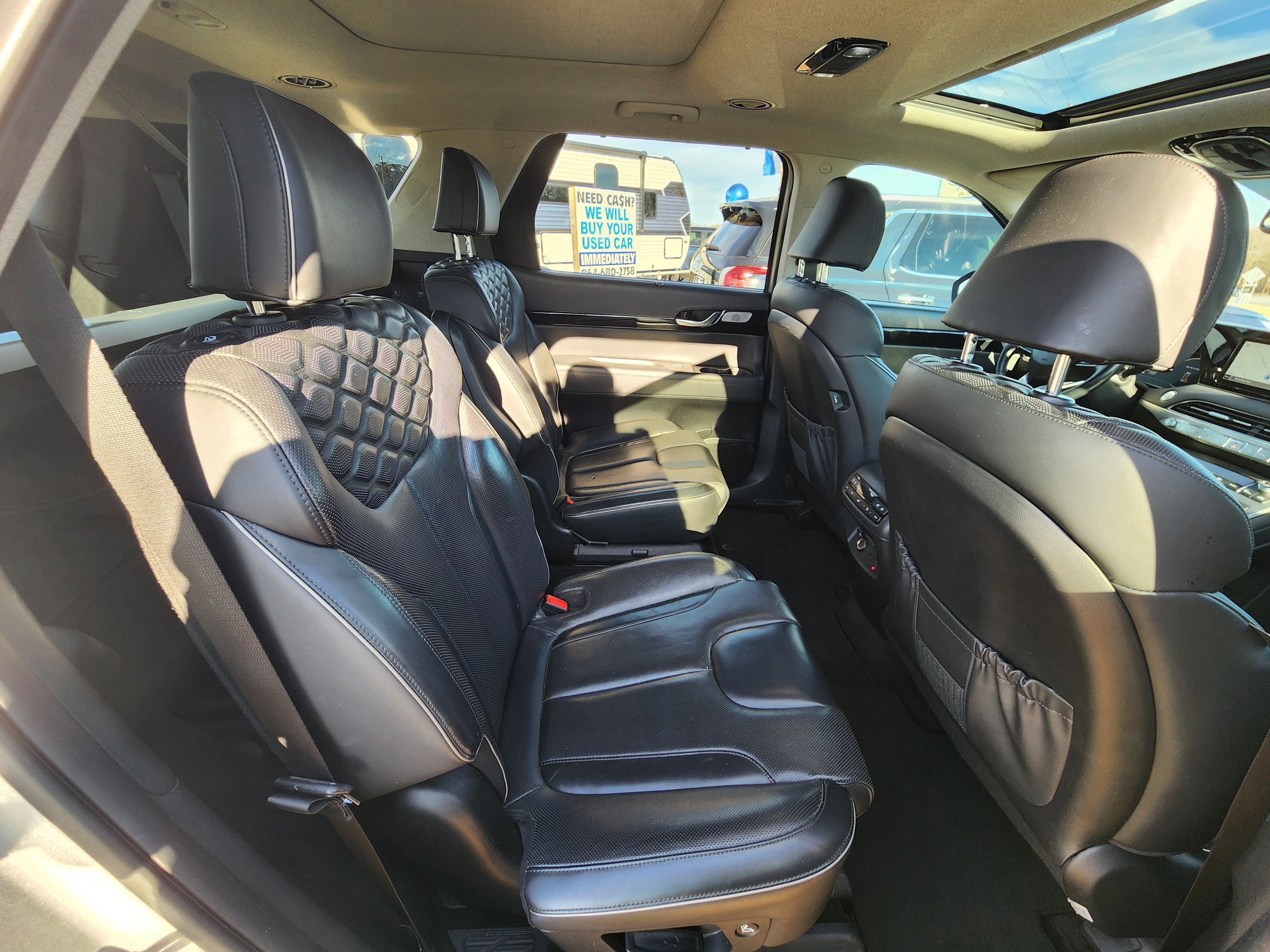 Used 2022 Hyundai Palisade Limited image 12