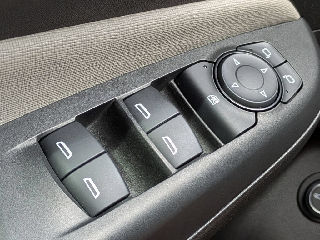Used 2024 Buick Envista Avenir FWD image 25