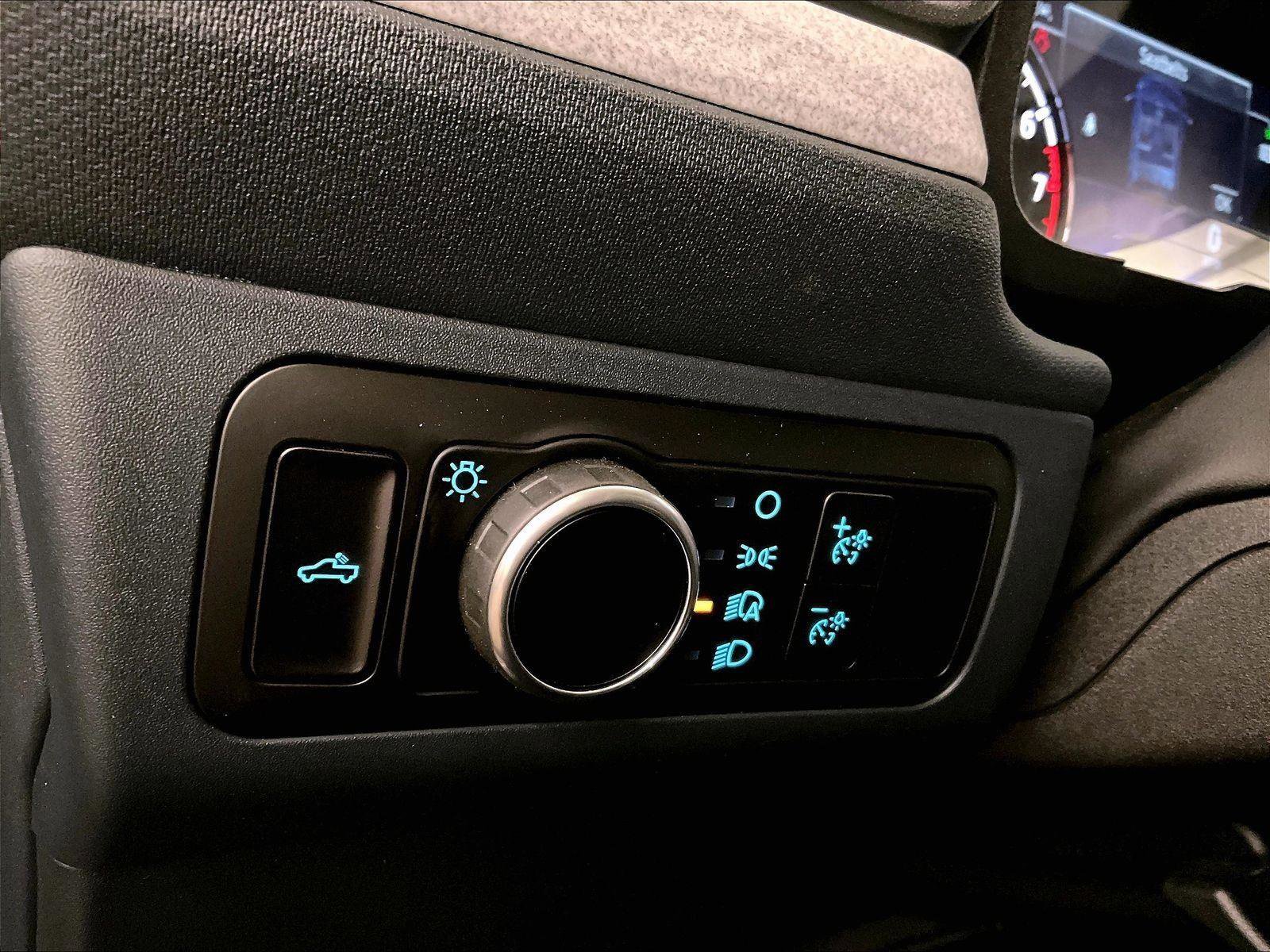 Used 2023 Ford Maverick XLT w/ Equipment Group 300A Standard image 30