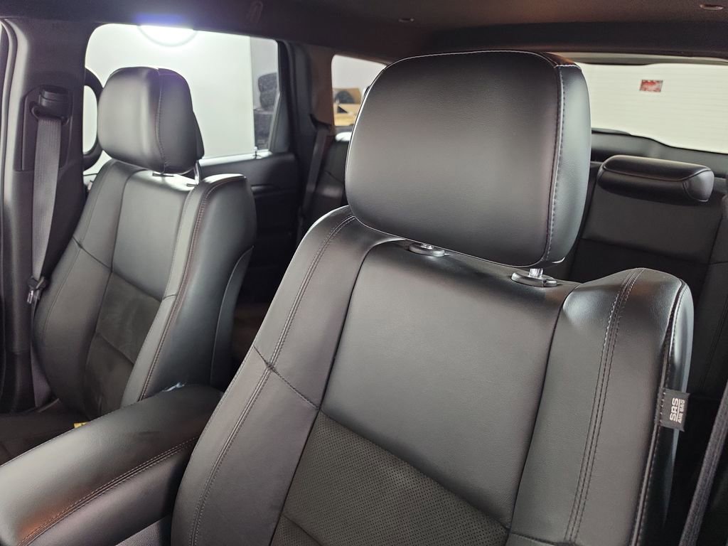 Used 2019 Jeep Grand Cherokee Laredo w/ Laredo X Package AWD/4WD image 10