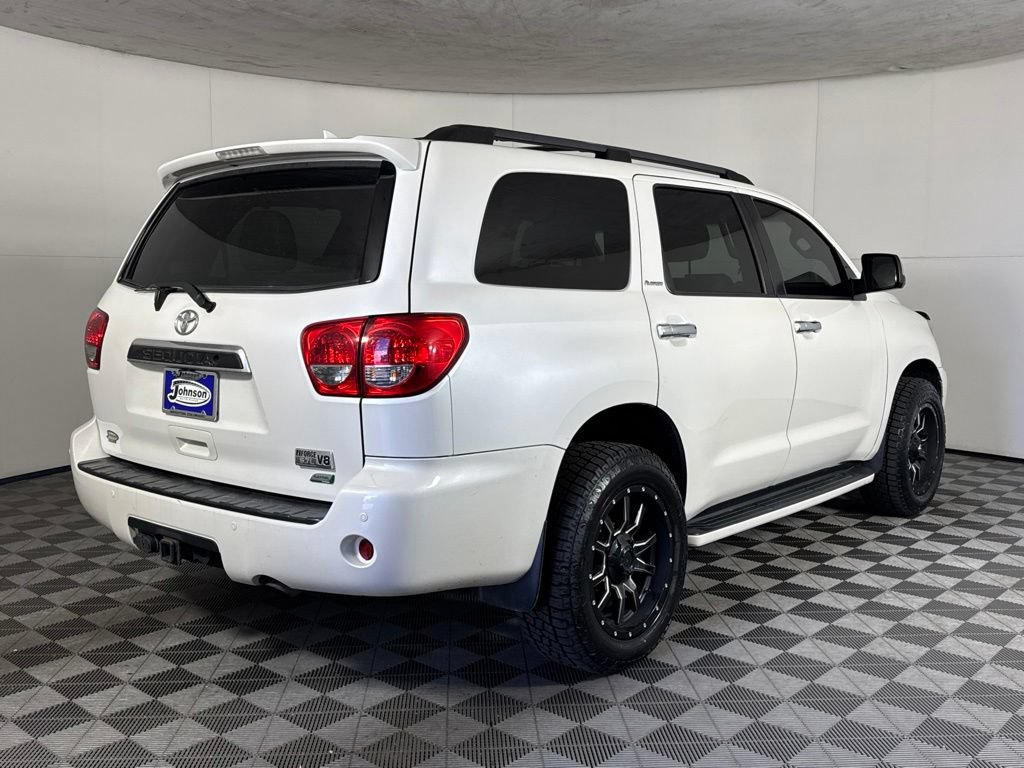 Used 2017 Toyota Sequoia Platinum AWD/4WD image 8