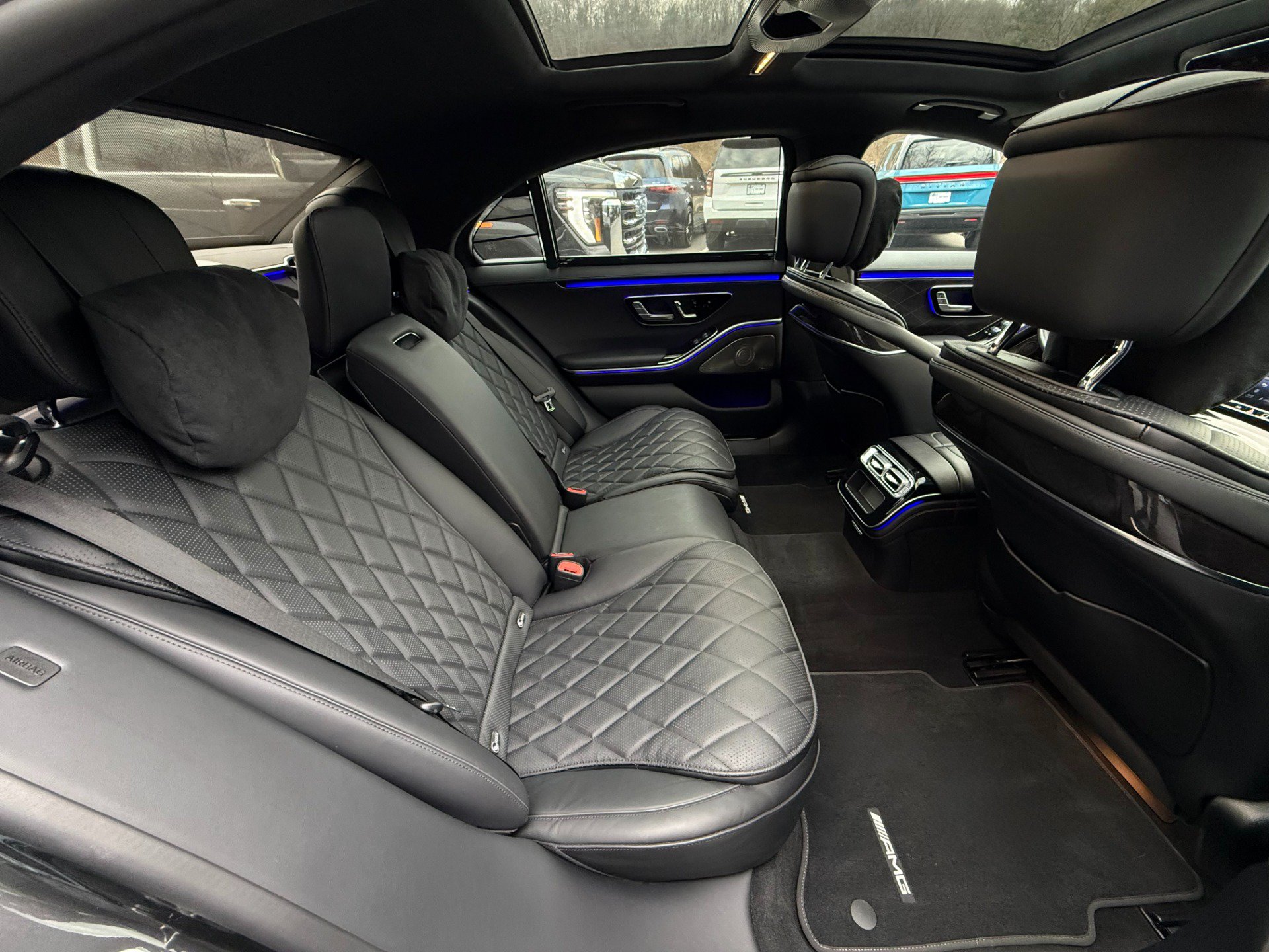 Used 2024 Mercedes-Benz S 580 4MATIC Sedan image 25