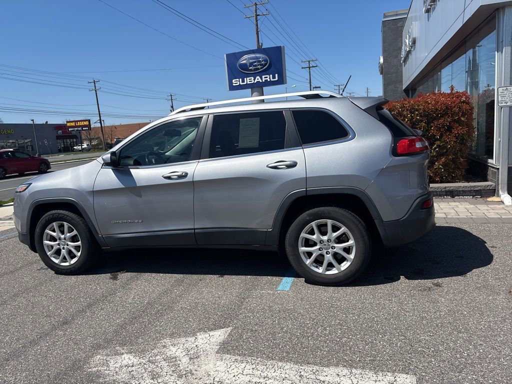 Used 2015 Jeep Cherokee Latitude image 10