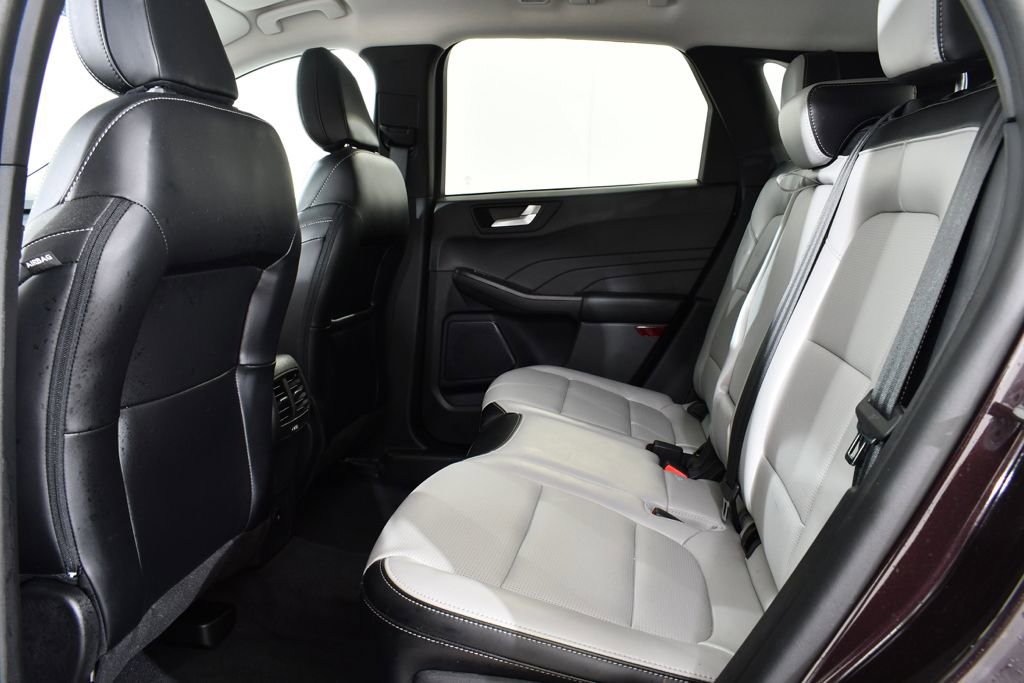 Used 2023 Ford Escape Platinum image 16