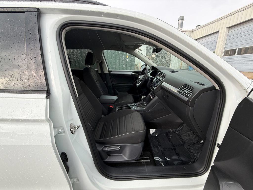 Used 2023 Volkswagen Tiguan S AWD/4WD image 24