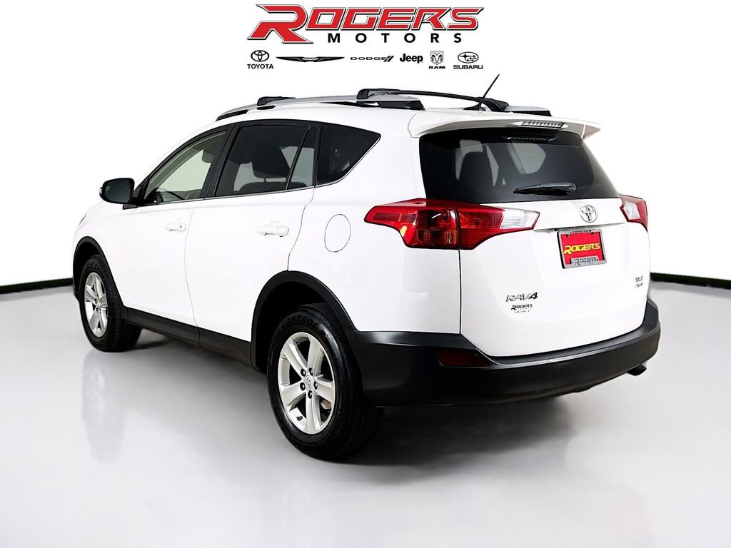 Used 2014 Toyota RAV4 XLE AWD/4WD image 11