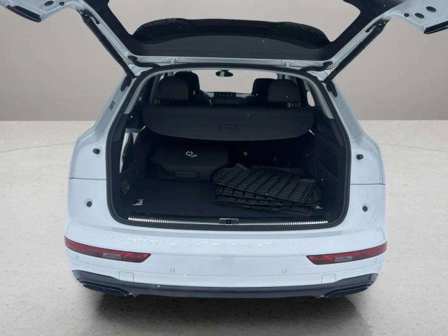 Certified 2023 Audi Q5 e Premium Plus w/ Premium Plus Package image 32