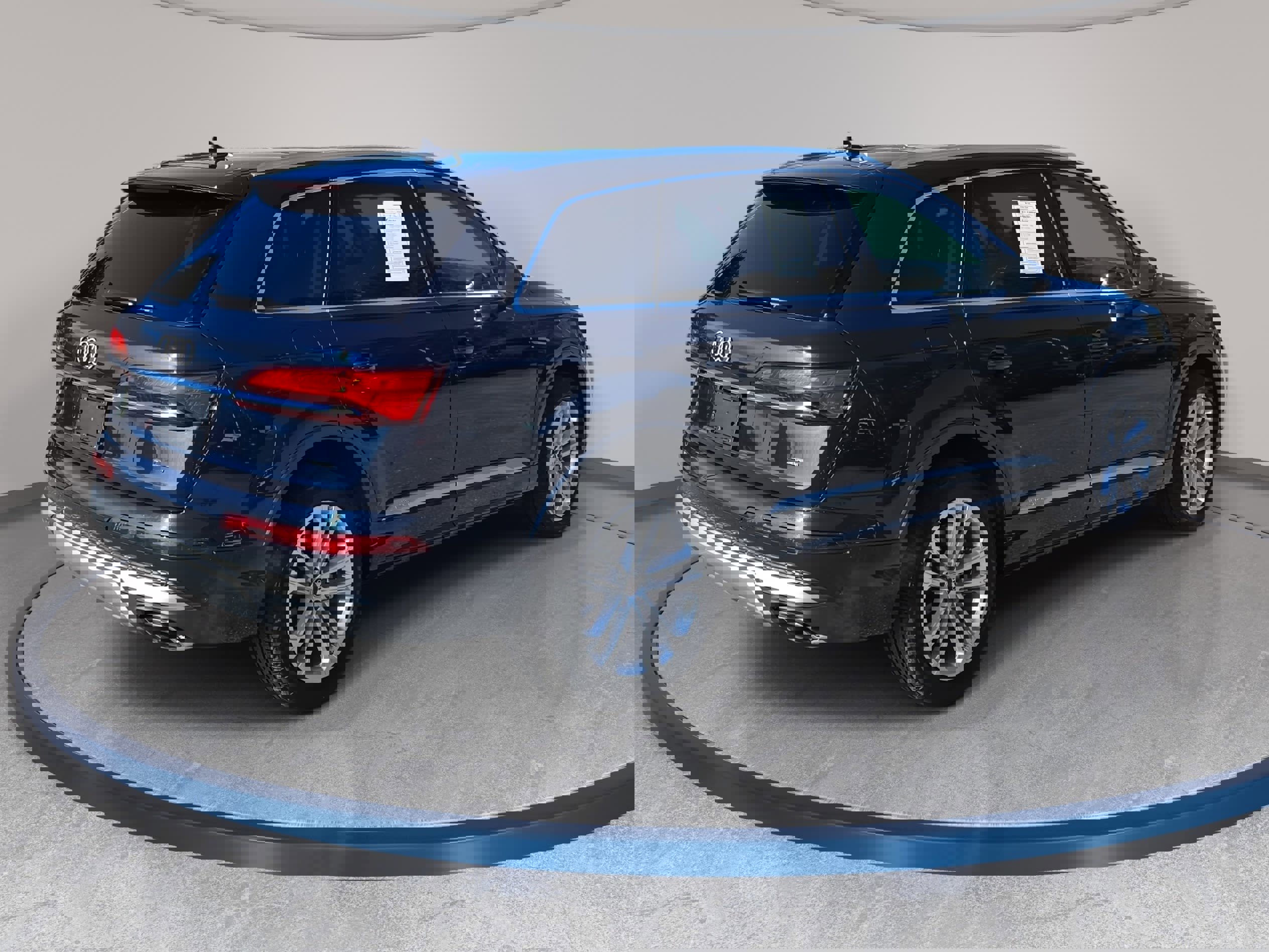 Certified 2025 Audi Q7 2.0T Premium Plus w/ Premium Plus Package image 5