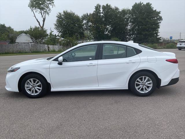 New 2026 Toyota Camry LE w/ Convenience Package AWD/4WD image 8