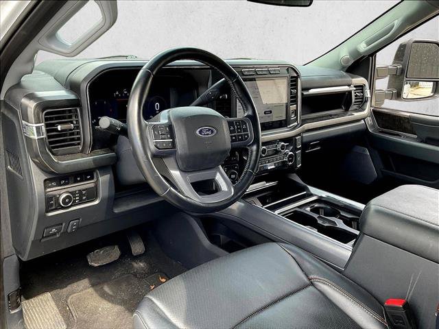 Used 2024 Ford F250 Lariat w/ Lariat Ultimate Package AWD/4WD image 12