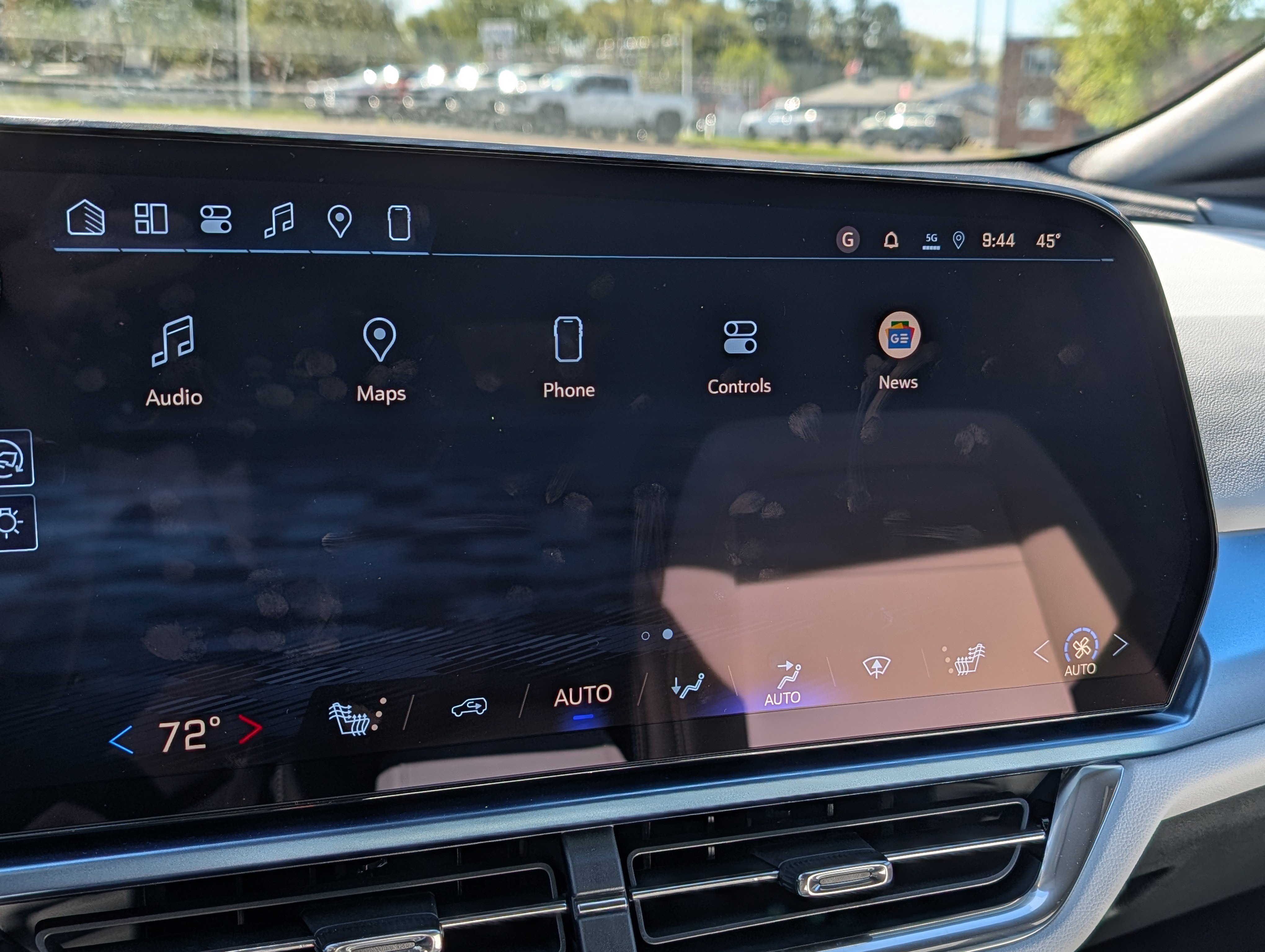New 2026 Chevrolet Equinox EV LT AWD/4WD image 16