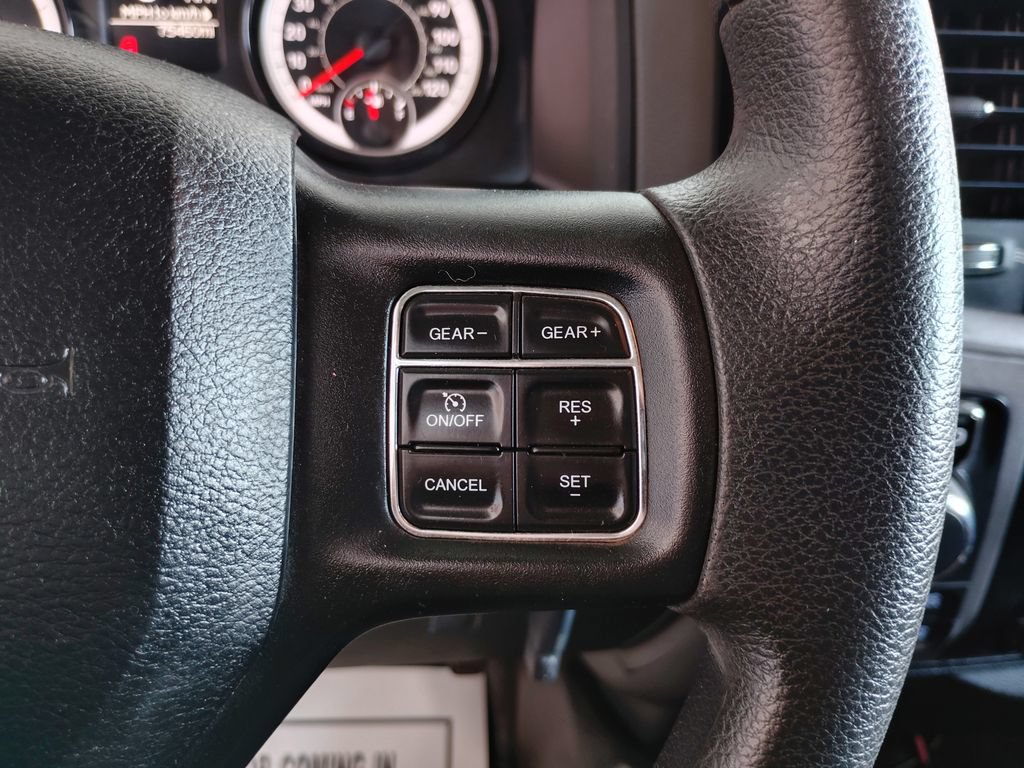 Used 2018 RAM 1500 ST AWD/4WD image 21