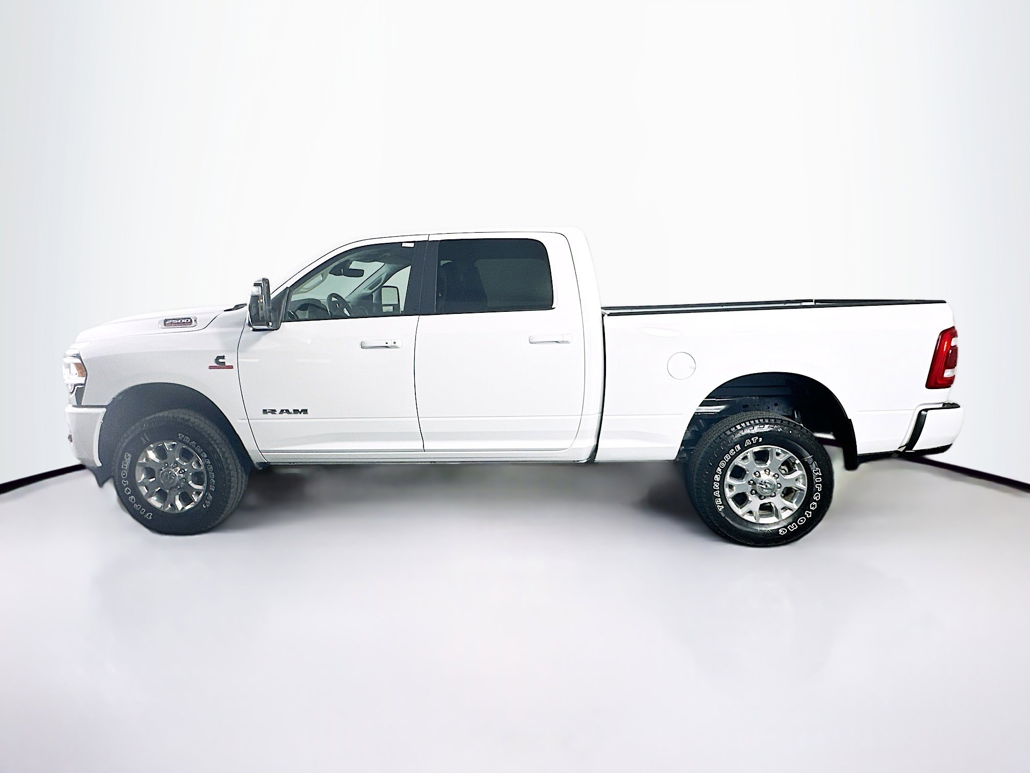 Used 2024 RAM 2500 Laramie w/ Safety Group image 4