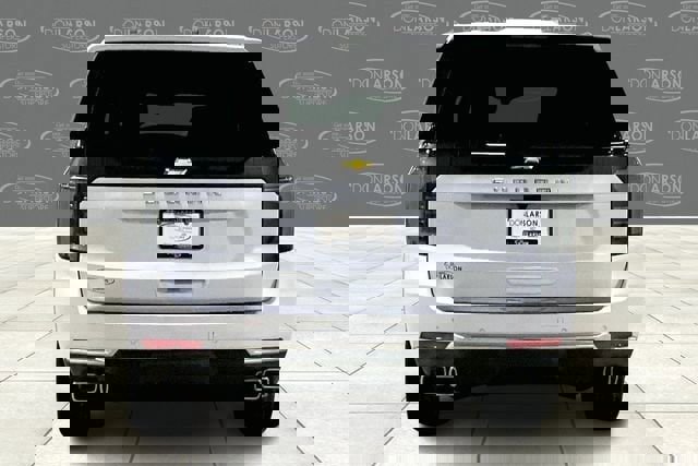 New 2026 Chevrolet Suburban High Country image 4