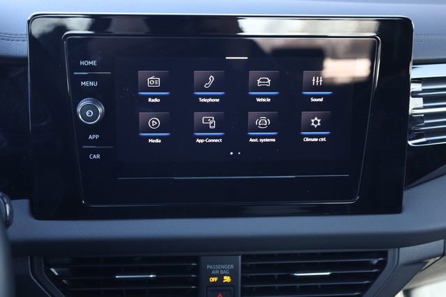 Used 2025 Volkswagen Jetta Sport image 17