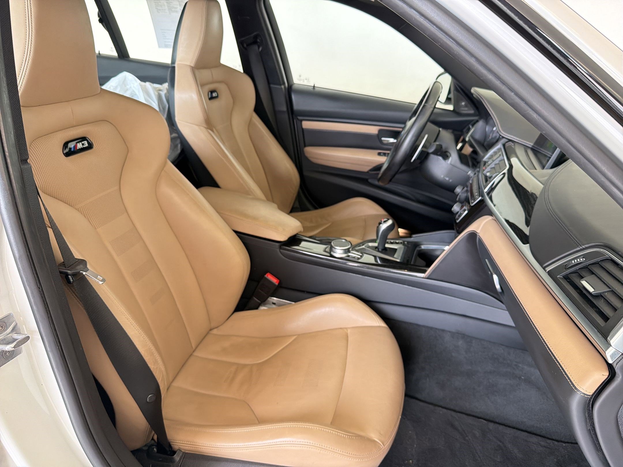 Used 2018 BMW M3 w/ Executive Package RWD image 28