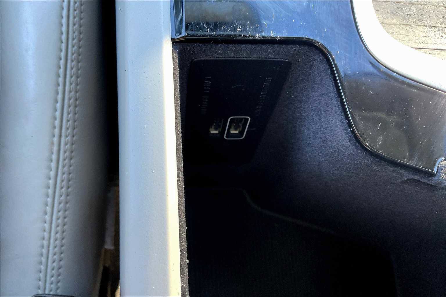 Used 2022 Volvo XC90 T6 Inscription w/ Advanced Package image 37