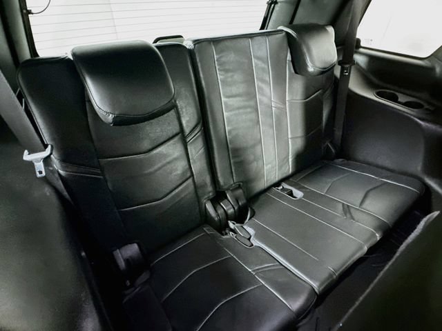 Used 2018 Cadillac Escalade Platinum AWD/4WD image 35