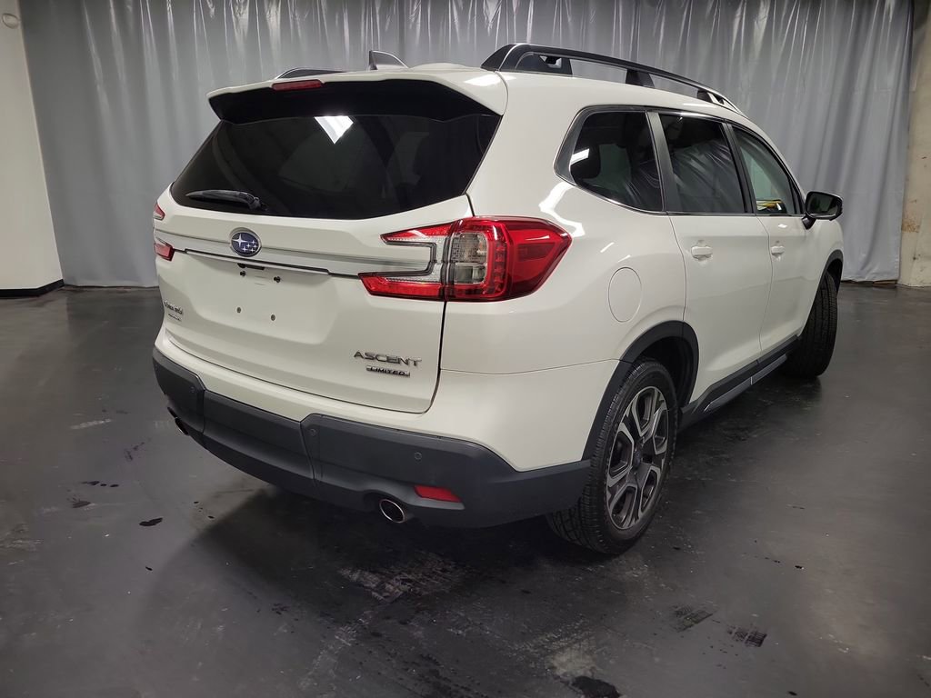 Used 2023 Subaru Ascent Limited w/ Technology Package image 8