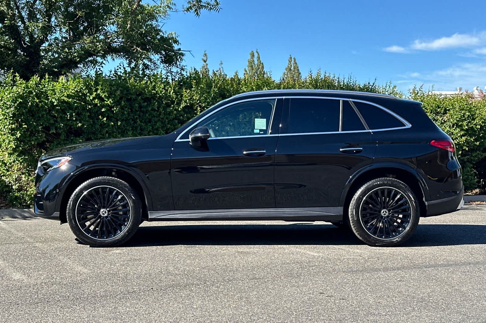 New 2026 Mercedes-Benz GLC 300 4MATIC image 6