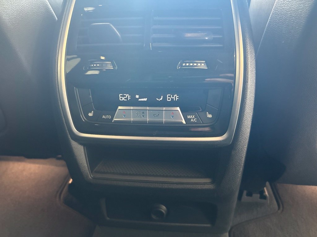 Used 2023 BMW X5 xDrive45e AWD/4WD image 31