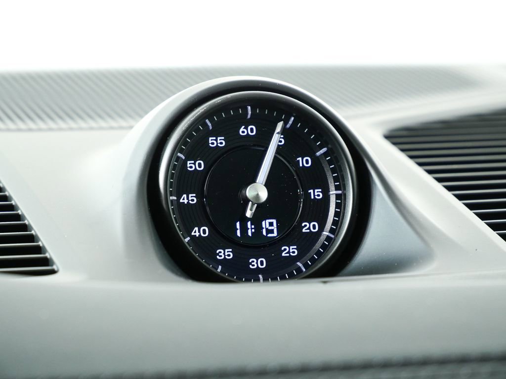 New 2026 Porsche Cayenne Coupe image 19