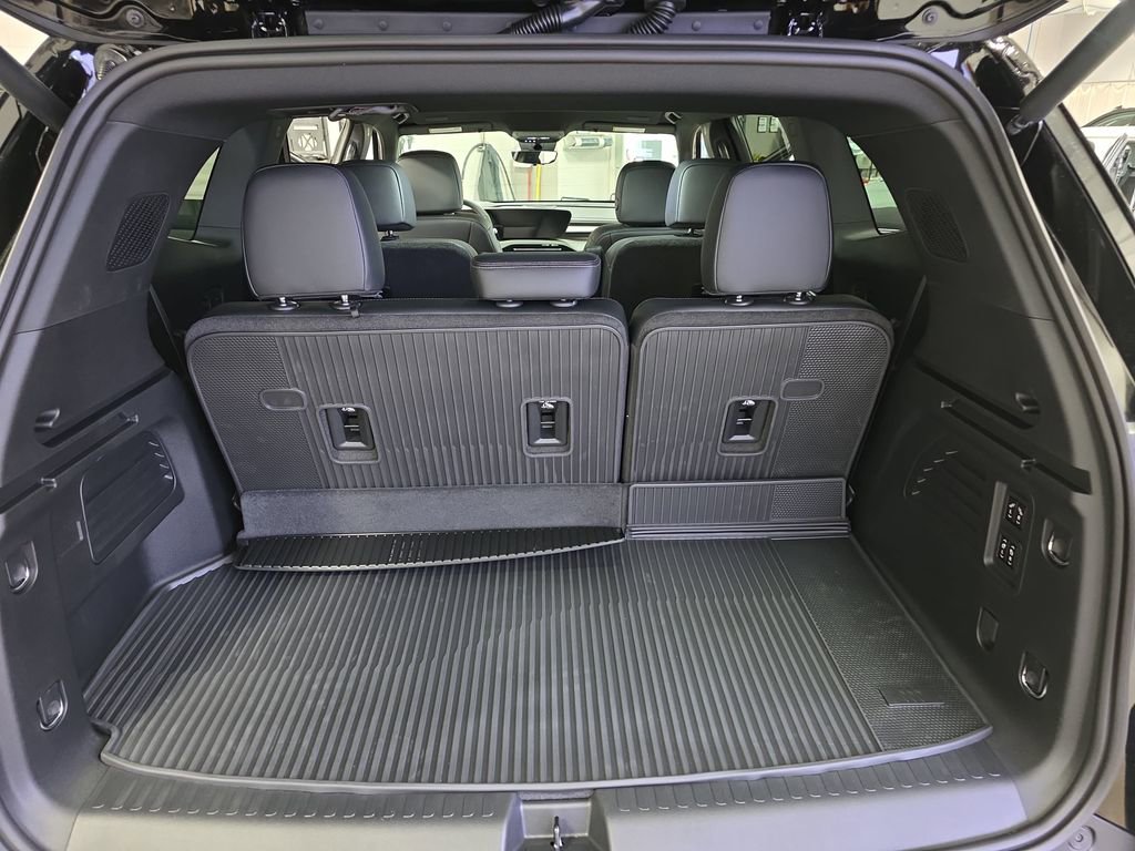 New 2026 Buick Enclave Preferred w/ Power Package image 13