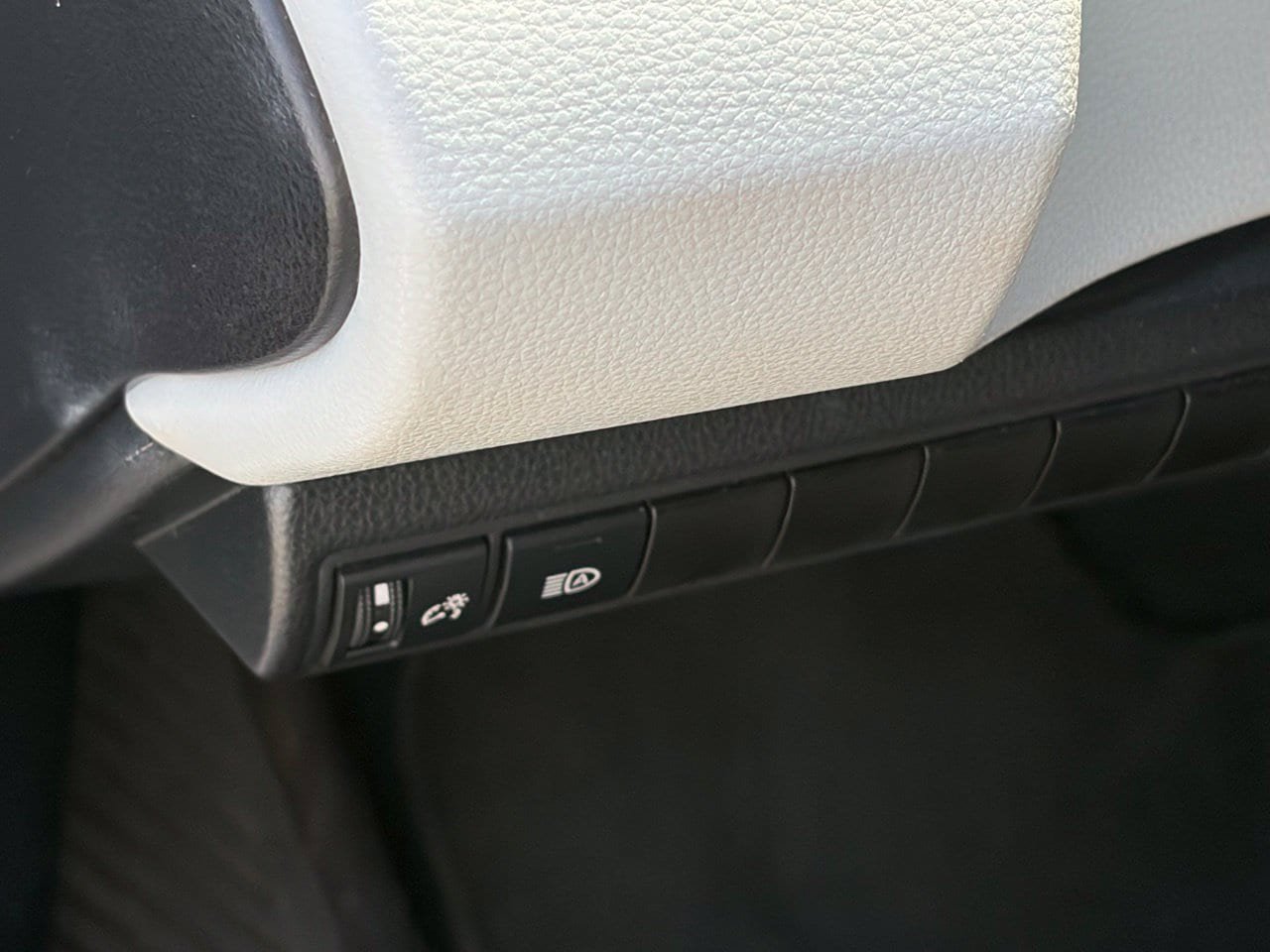 Used 2024 Toyota Tacoma TRD Sport RWD image 8