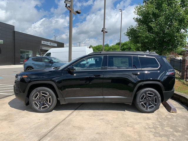 New 2026 Jeep Cherokee Laredo AWD/4WD image 2