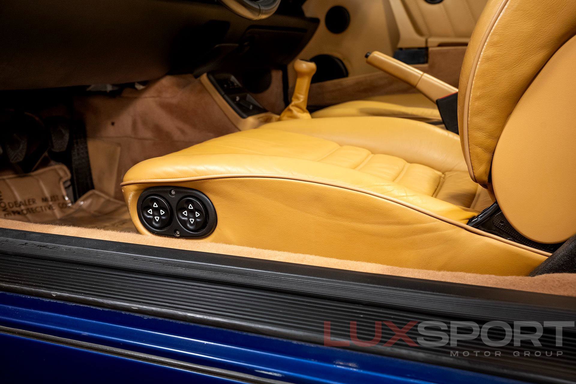 Used 1992 Porsche 911 Carrera image 37