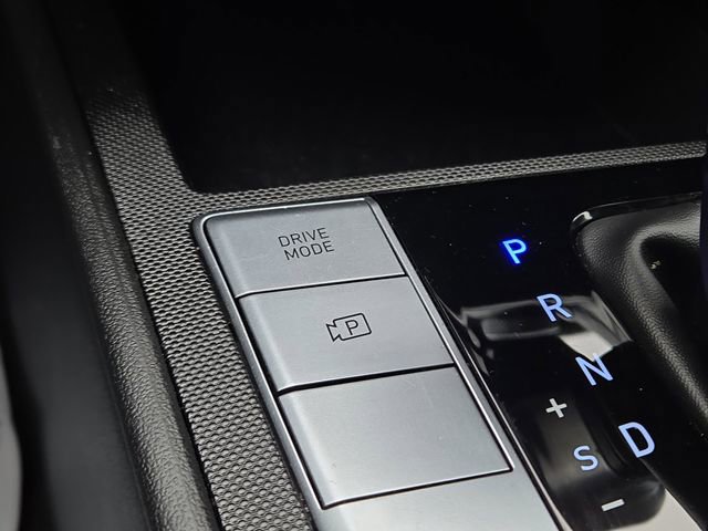 Certified 2024 Hyundai Elantra SEL image 13