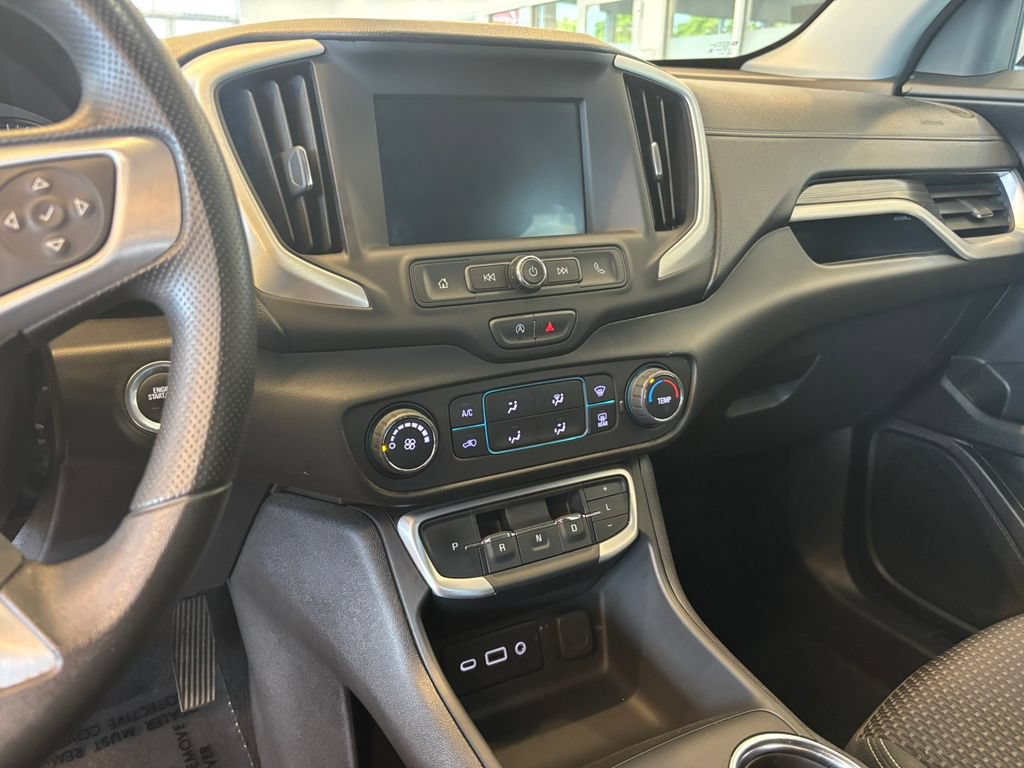 Used 2024 GMC Terrain SLE AWD/4WD image 18