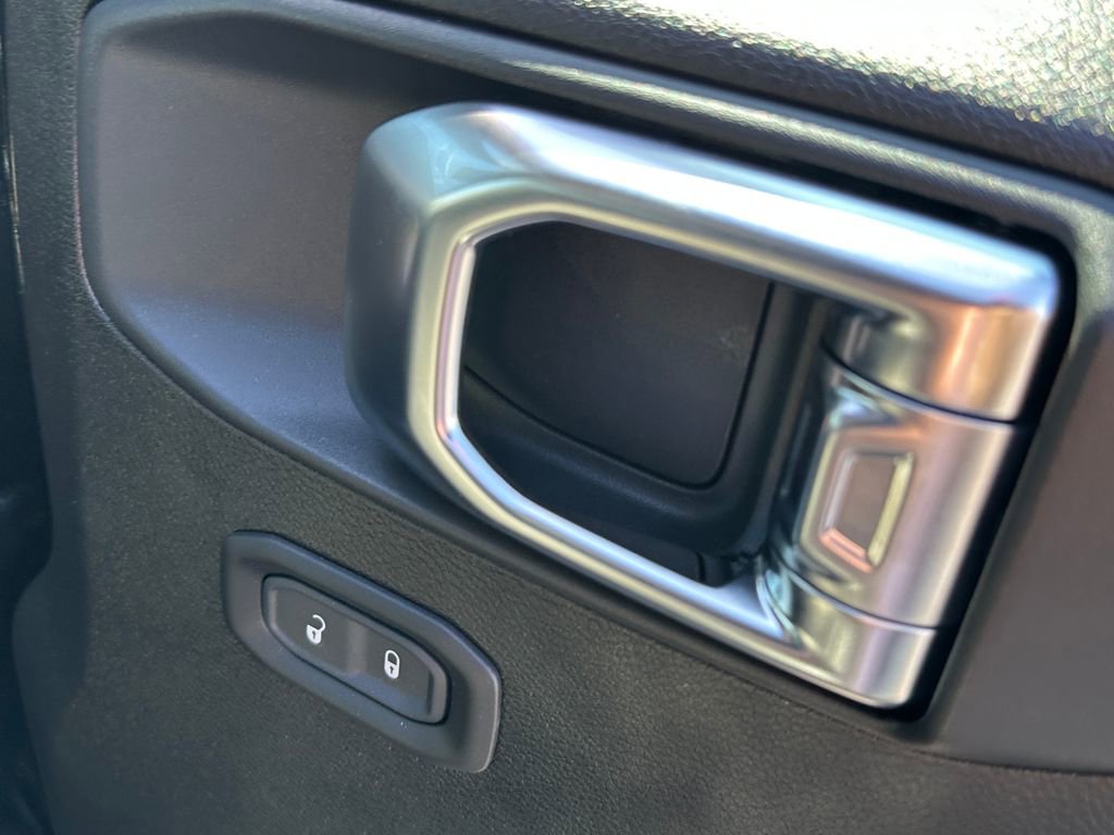 New 2026 Jeep Wrangler Sport S image 15