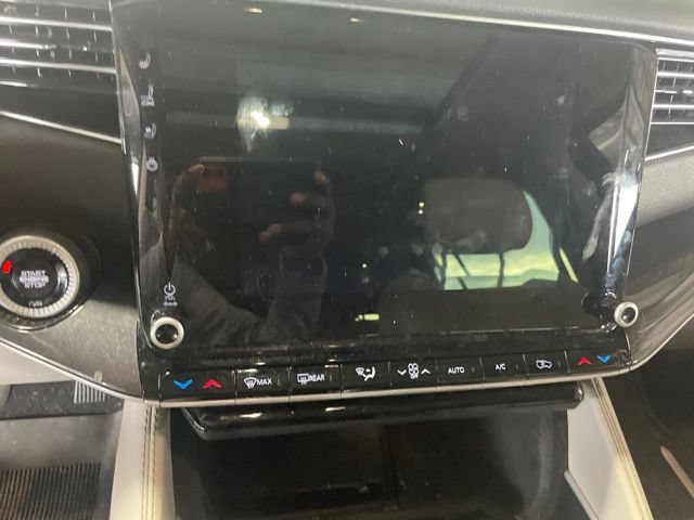 Used 2024 Jeep Wagoneer L 4WD w/ Premium Group I image 20
