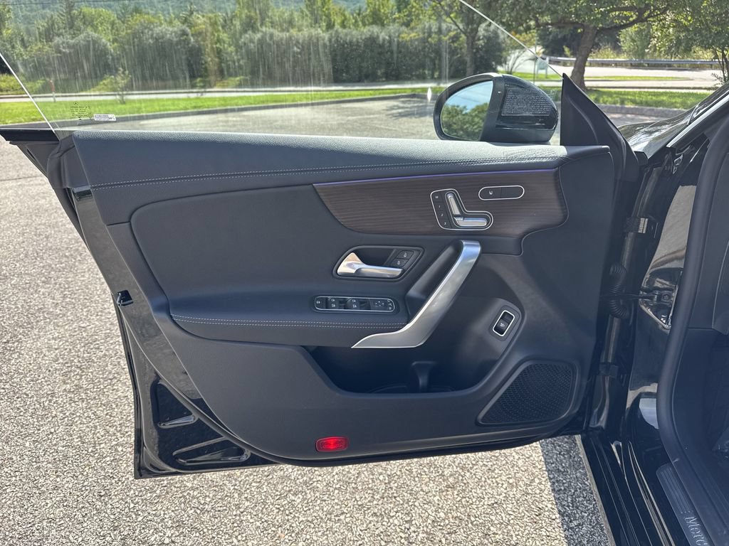 Certified 2026 Mercedes-Benz CLA 250 4MATIC image 14