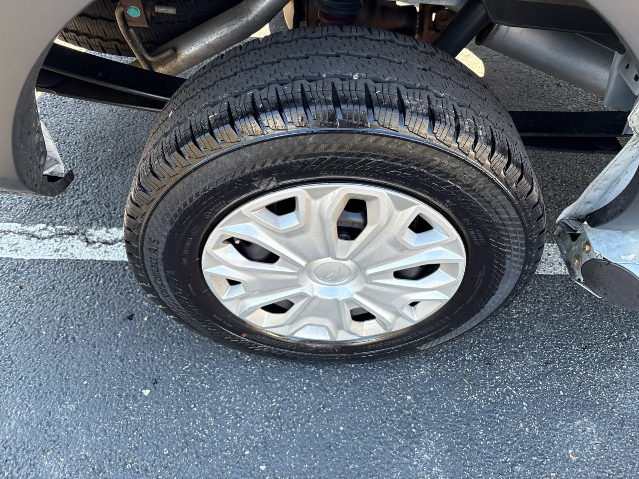 Used 2024 Ford Transit 250 Low Roof w/ Exterior Upgrade Package image 12