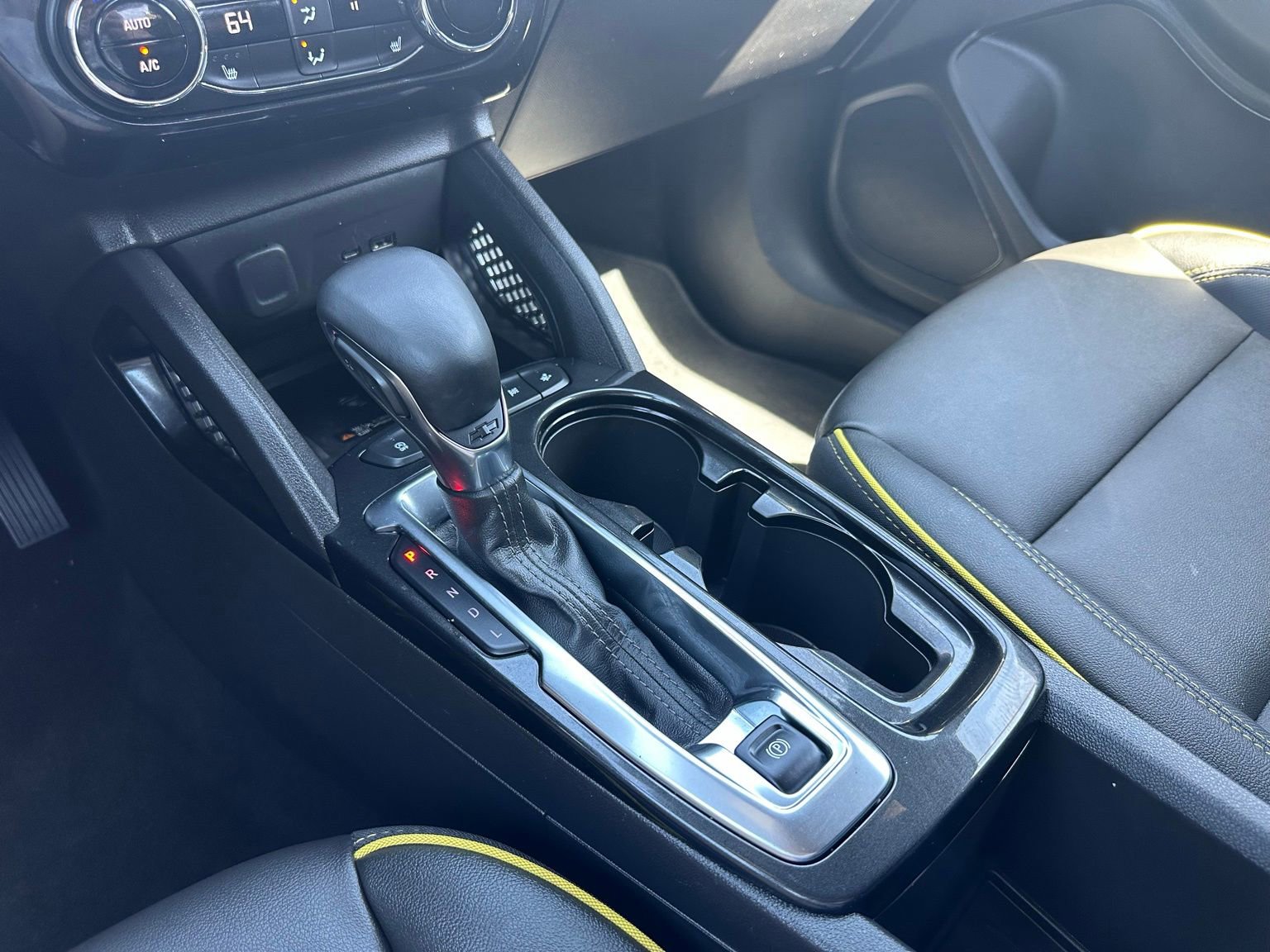 Used 2025 Chevrolet TrailBlazer ACTIV w/ Convenience Package image 16