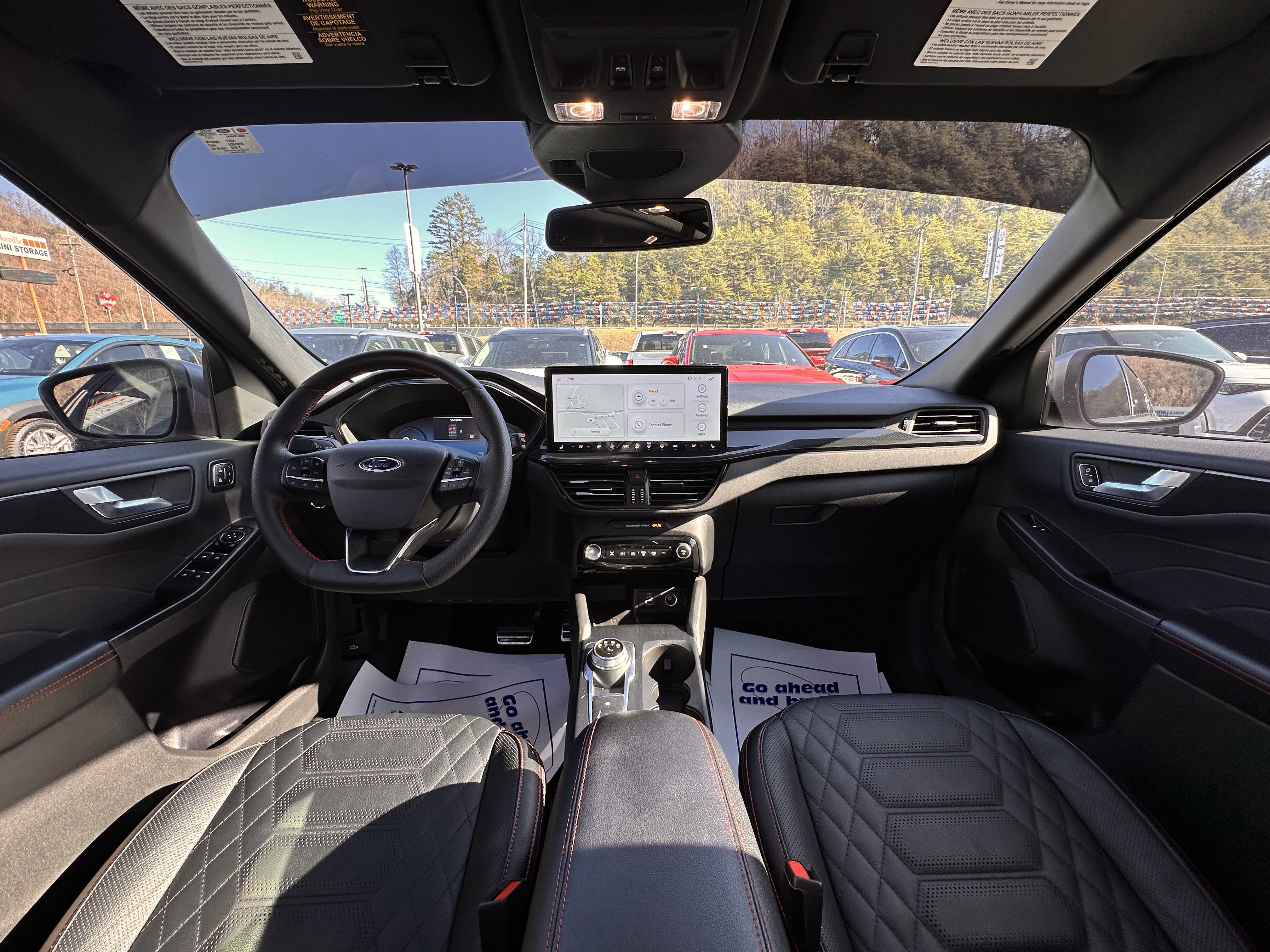 Used 2024 Ford Escape ST-Line Elite w/ Premium Technology Package image 6