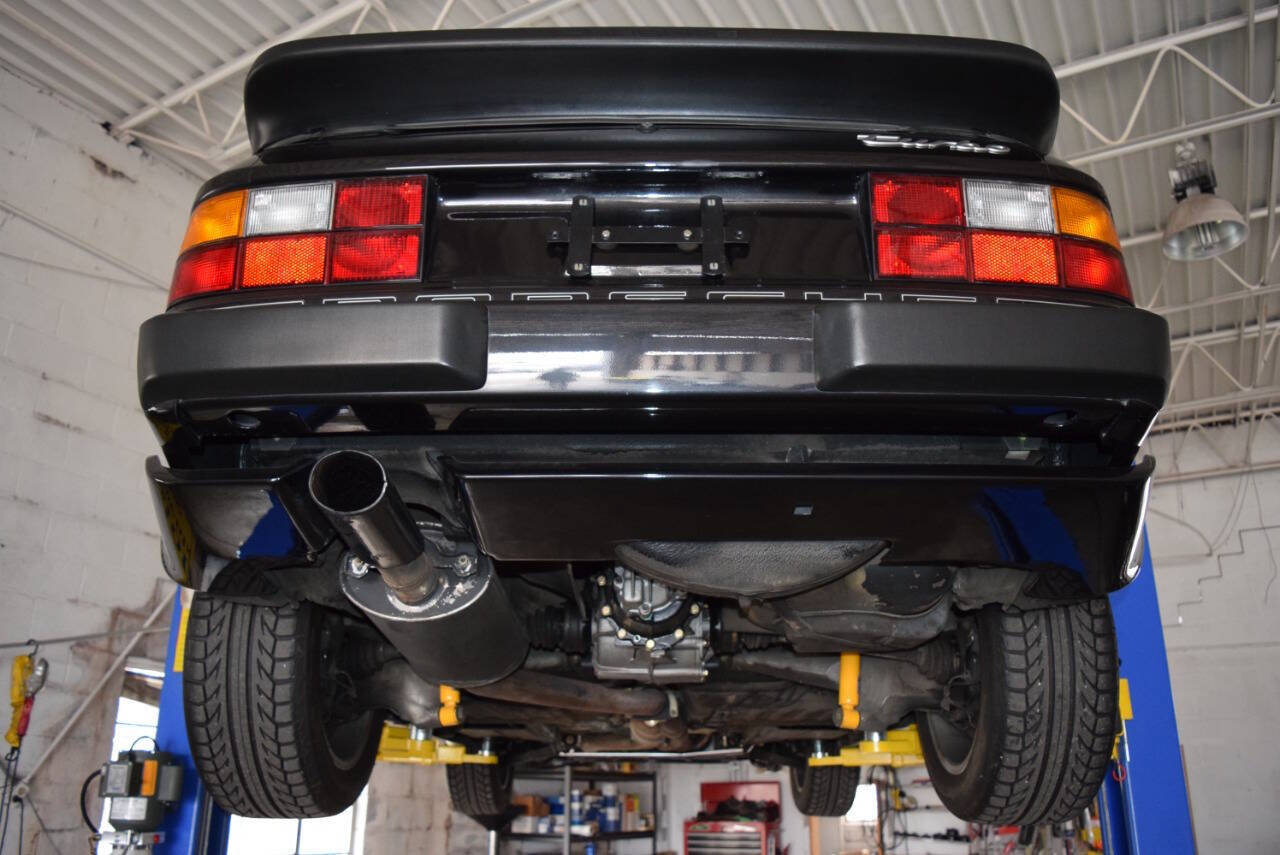Used 1988 Porsche 944 Turbo RWD image 94