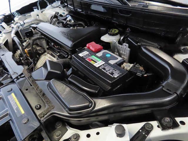 Used 2020 Nissan Rogue SV w/ Premium Package image 40